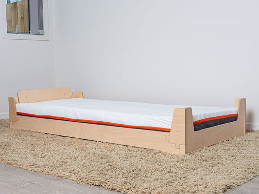 Flippable kids’ mattress in Australia — washable cover and waterproof layer for easy clean comfort